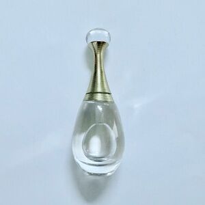 J’Adore Dior mini travel scent